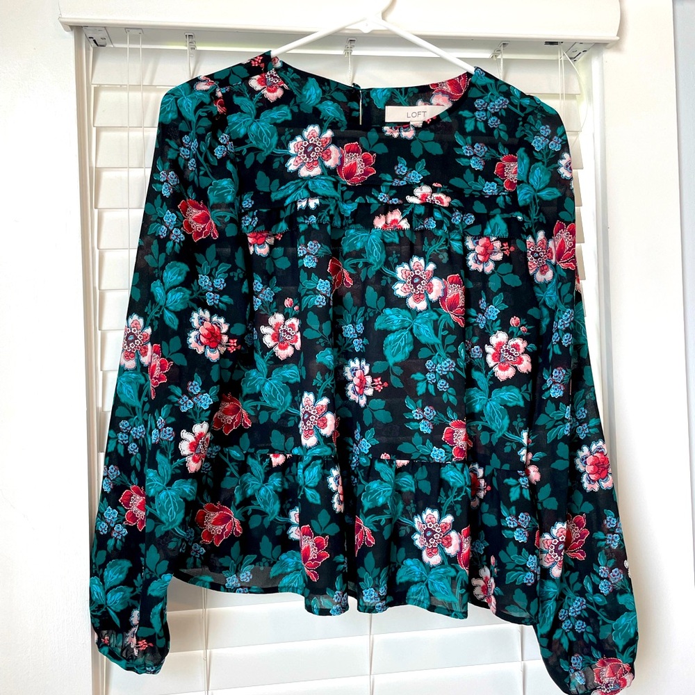 Floral Top 🌸